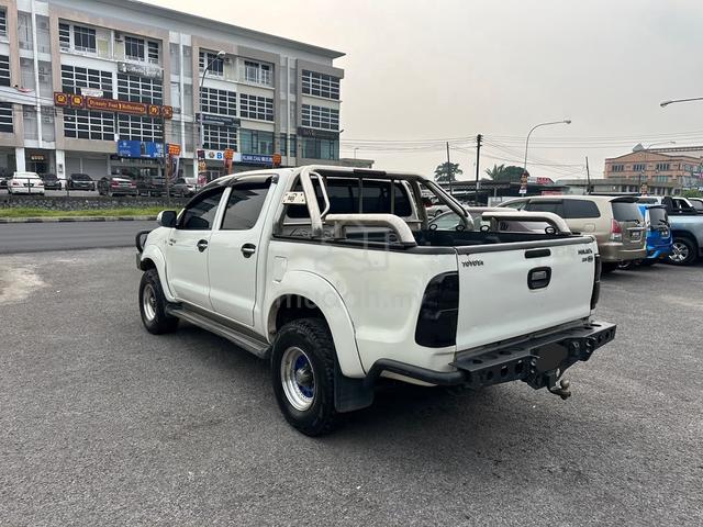 2010 Toyota HILUX 2.5 G MY05 KUN25R FACELIFT (M) - 3