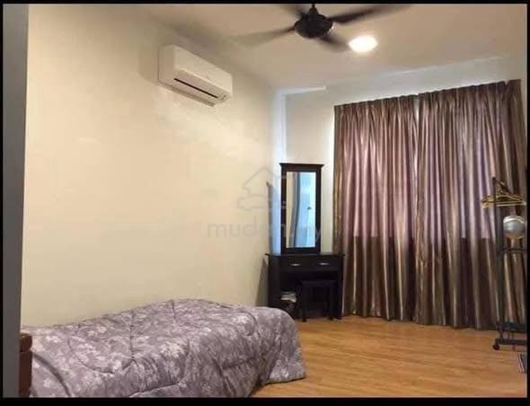 spacious and comfort. 1