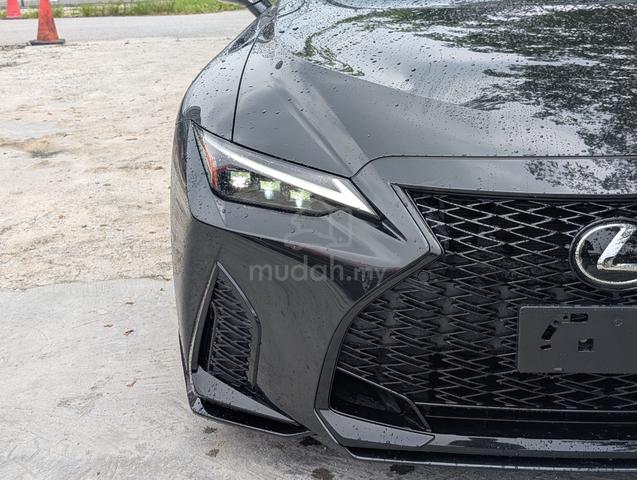 BLACK INTERIOR 2021 Lexus IS300 2.0 F-SPORT FSPORT - 4