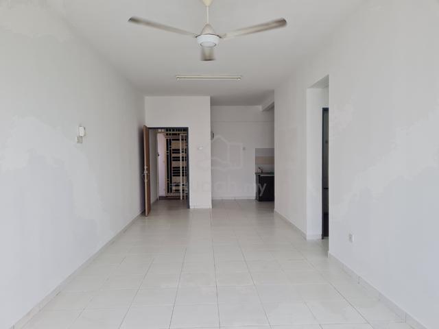 Pinang Laguna 1