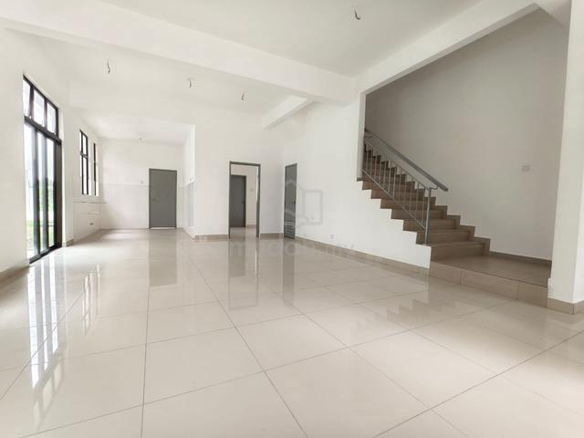 Mutiara Mas Jade 3 Storey Semi D 32x75 G&G 1
