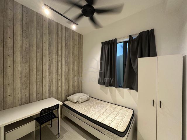 The Hamilton Wangsa Maju Single Room for Rent Walking Distance to LRT 1