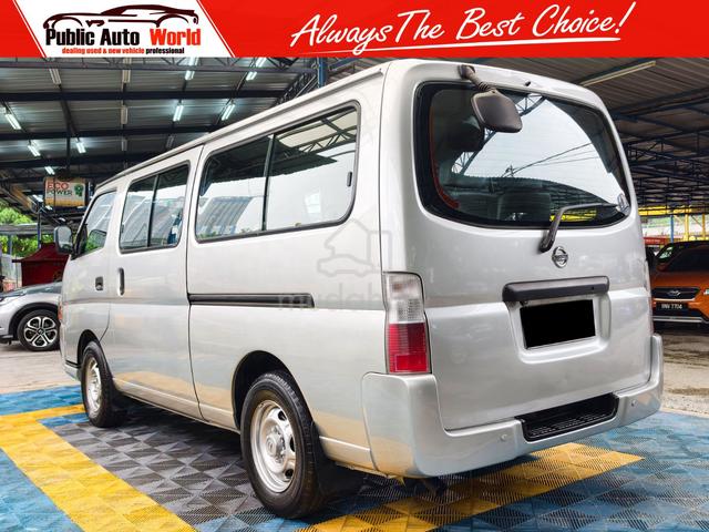 Nissan URVAN 3.0 (M) WINDOW VAN 12 SEATER PERFECT - 2