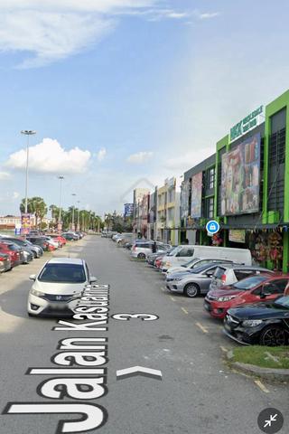 Facing GM Klang 22x75 Ground Floor Shop Bandar Botanic Klang for rent 1