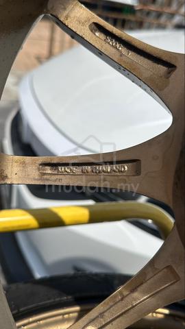 Carousel Image