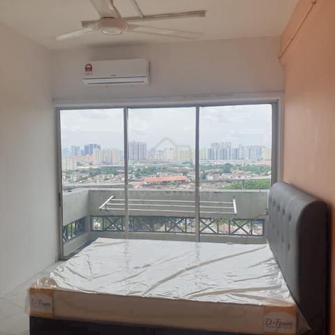 [Female Malay] Medium Room Menara Alpha Wangsa Maju KLCC LRT 1