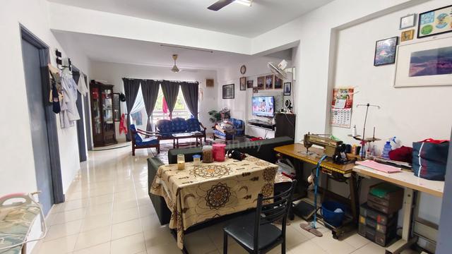 Pandan Utama 2 Shop Apartment 1