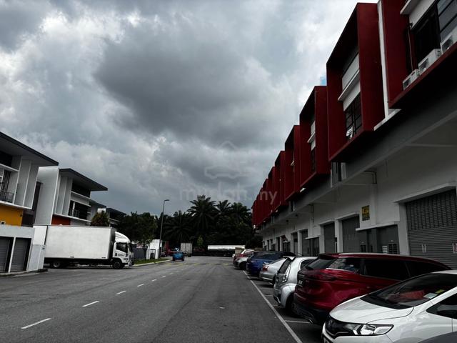 Super location Jenjarom Endlot SuperLink Factory for sale 1
