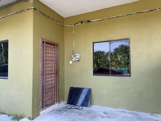 Rumah Sewa Dengkil 1