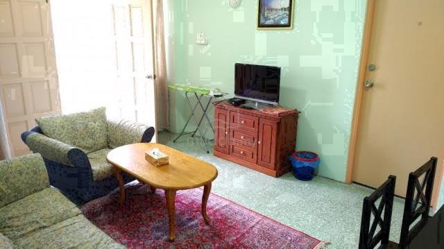 STANDARD ROOM sharing 2 pax berdekatan LRT - KL City 1
