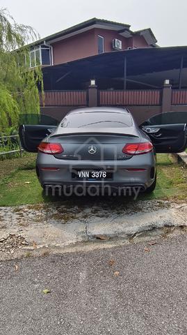 2016 Mercedes Benz AMG 4.0 GT S MY15 C190 (A) - 1