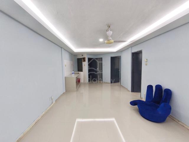 Rampai Court 1