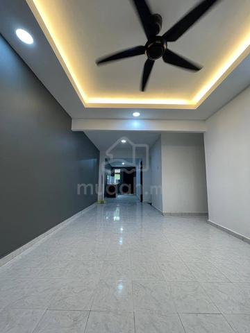 TAMAN DAMAI JAYA / TUN AMINAH SKUDAI- Double Storey Terrace / New Reno 1