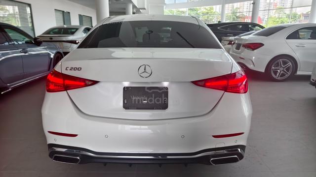2022 Mercedes Benz C200 1.5 AVANTGARDE AMG LINE - 4