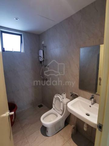 Master Room @ The Hamilton Wangsa Maju Walk To LRT Sri Rampai 5