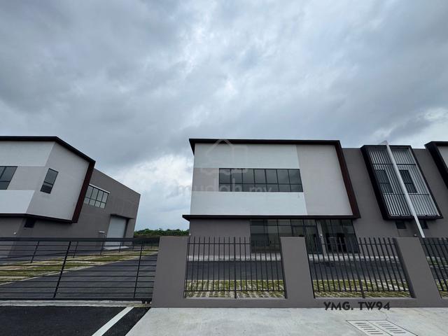 Brand New Warehouse For Rent Taman Perindustrian Air Hitam Klang 1