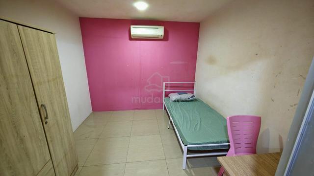 Room Arte Subang West near Menara U MSU Seksyen13 Shah Alam Glenmarrie 1