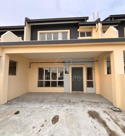 [ New Unit+Nice ] 2sty House , Taman Saffon , Bukit Sentosa , Rawang 1