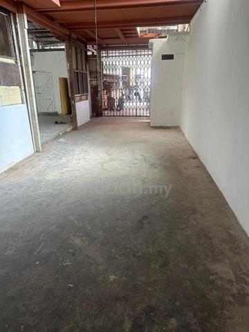 Pintal Tali 2sty Pre War Shop House, Prime Location, Georgetown 2