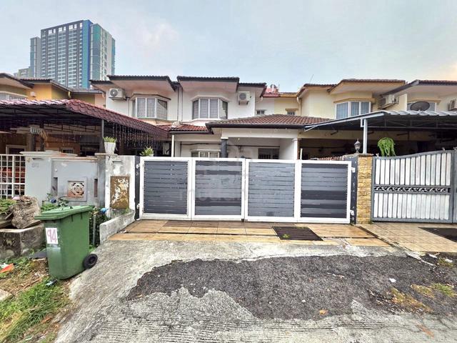 Fully Extended | Double Storey Seksyen 8, Bandar Baru Bangi For Sale 1