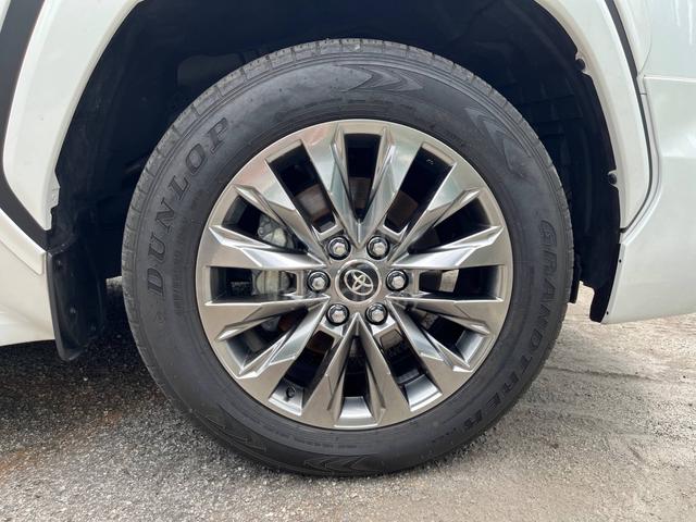 2024 Toyota LANDCRUISER 3.5 ZX Petrol/LC300/16K KM - 3