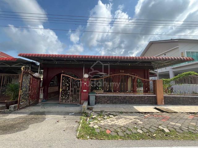 Semi-Detached House for Sale, 3 Bedroom, 3595 sq.ft, Muar, Johor | Mudah.my