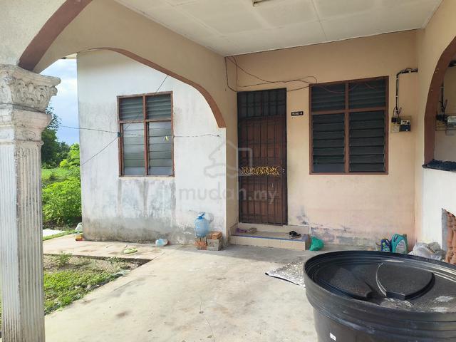 Rumah Sewa Pasir Tumboh  1