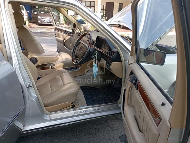 1995 Mercedes Benz 200E 2.2 (A) - 3