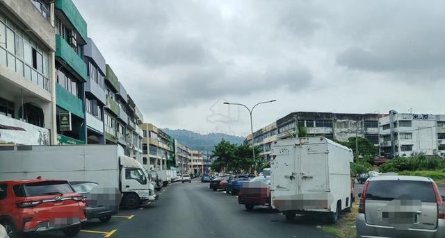 CORNER Four Storey Shop Office Taman Alam Jaya Batu 9 Cheras 1