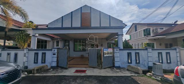 1 stry semi d taman krubong utama beside thamby chik karim 1