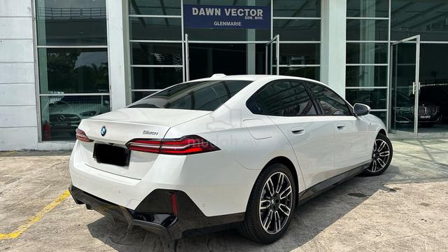 2024 Bmw 520i 2.0 M SPORT Mil 3K Km - 2