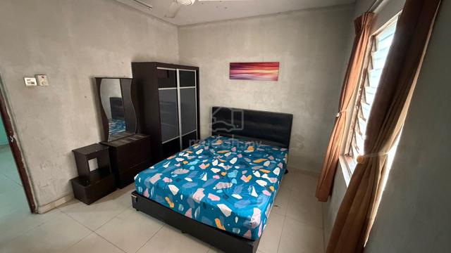 Master Bedroom PPR Lembah Subang 2 1
