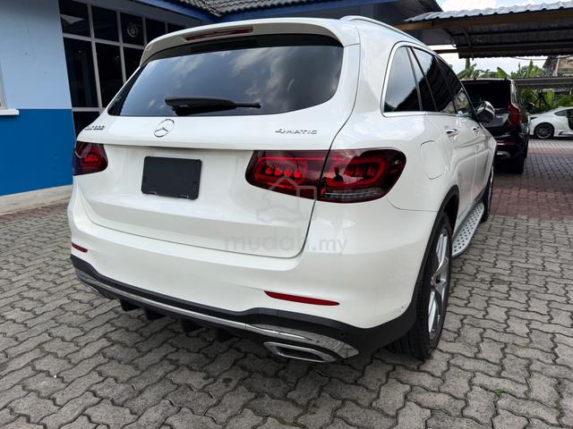2021 Mercedes Benz GLC300 4MATIC AMG LINE 2.0L (A) - 4