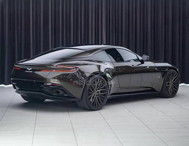 2018 Aston Martin DB11 5.2 V12 (A) - 3