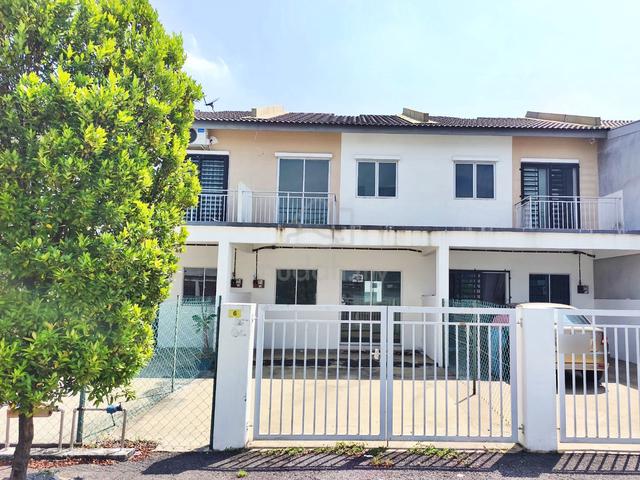2 Storey Terrace House in Chemor [7 min to Mydin Mall Meru Raya] 1