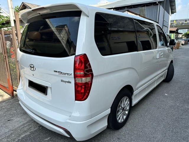 2013 Hyundai GRAND STAREX 2.5 CRDI VGT (A) - 4