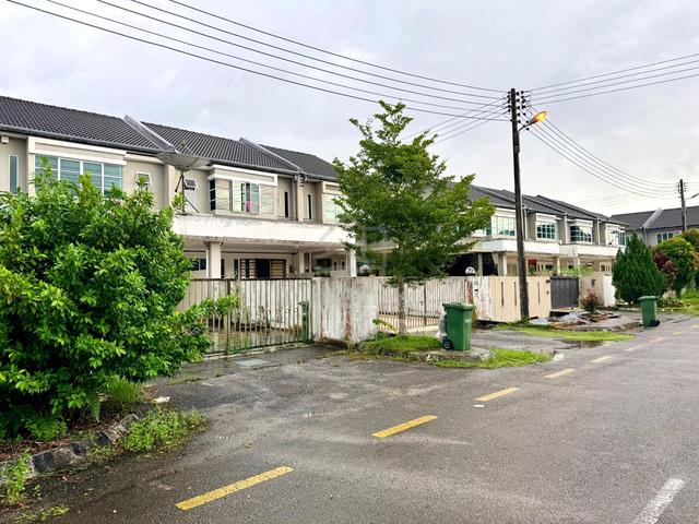 4.8PTS, Double Storey, UNI CENTRAL 1