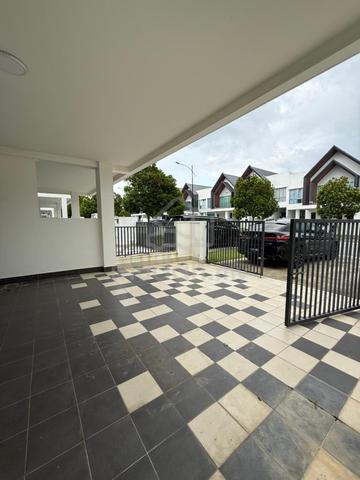 2 Sty Corner Lot Eco Forest Ebonylane 4R4B Broga Hill Semenyih 1