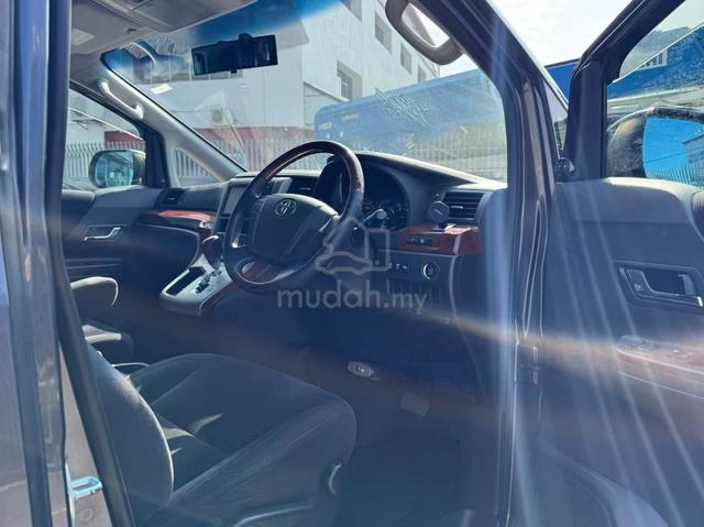 2010 Toyota VELLFIRE 2.4 V (A) - 4