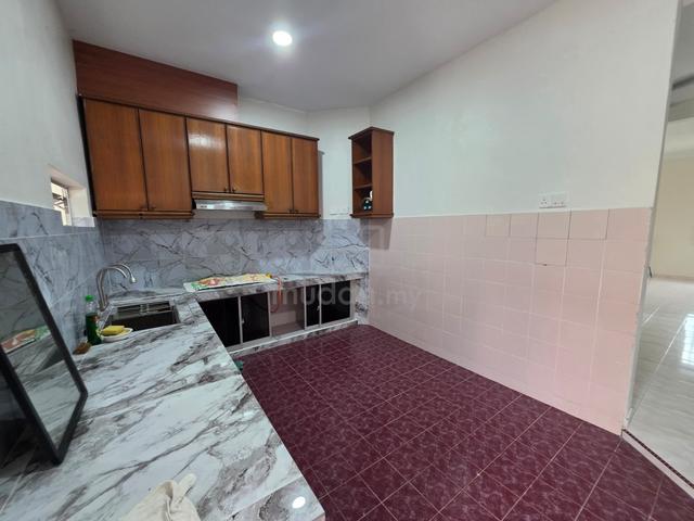 Table Top, cabinet ✅ Banglo Cantik 🏡✨ di Taman Berjaya Permai 1