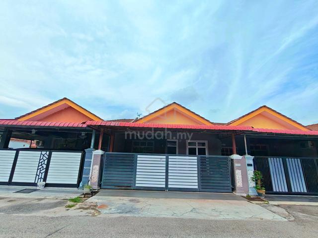 [RUMAH LUAS] Teres Setingkat, Taman Merak, Bukit Katil 1