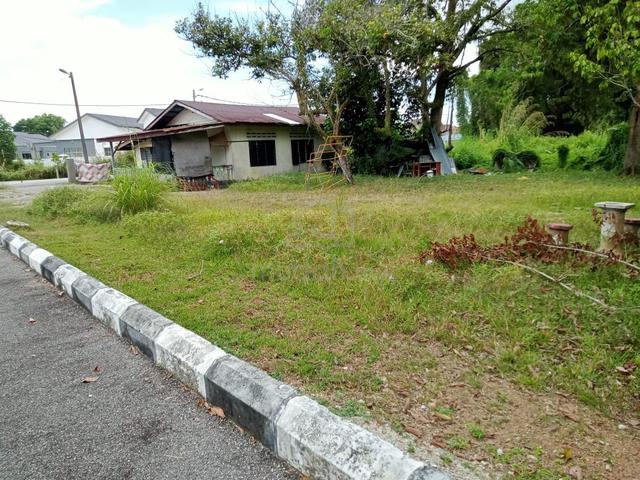 Berdekatan Perodua Pekan 📍 Tanah Lot Pertanian Batu 1 Jln Kuantan 1