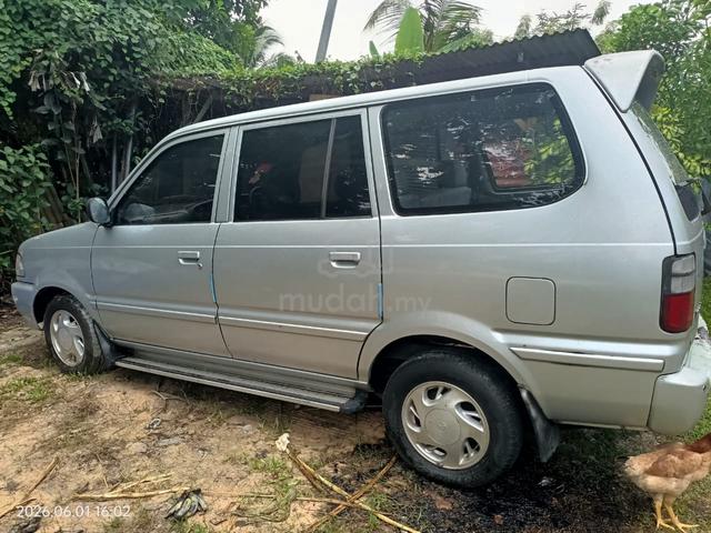 2002 Toyota UNSER 1.8 GLI FACELIFT (A) - 5