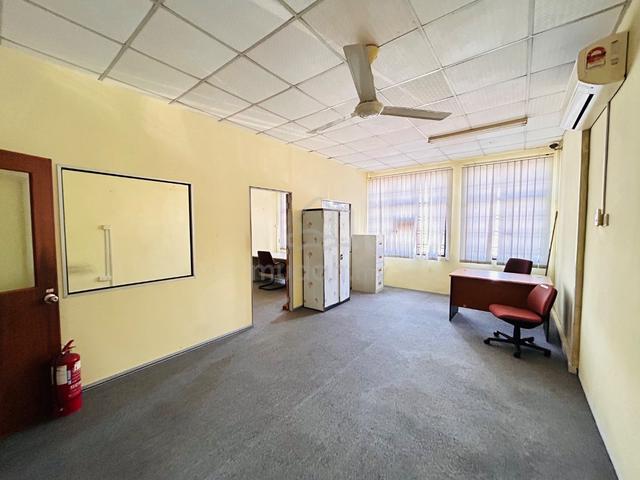 [Facing Main Road] 1st Floor Shop Taman Setia Indah Johor Bahru 1