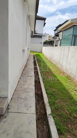 Single Storey Bangalow House | Partially Furnished | Taman Alma Indah 1