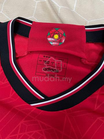 Manchester United 23/24 Home - photo 2 of 2