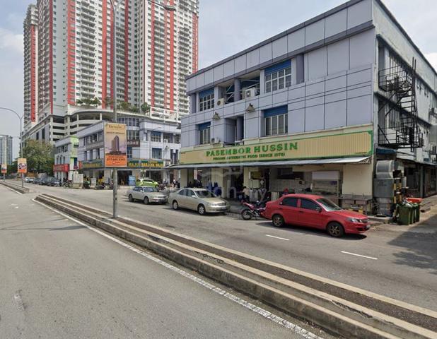 【Near LRT】🔥FACING MALL | FULL FURNISH | GROUND FLOOR SHOP @ USJ 21 1