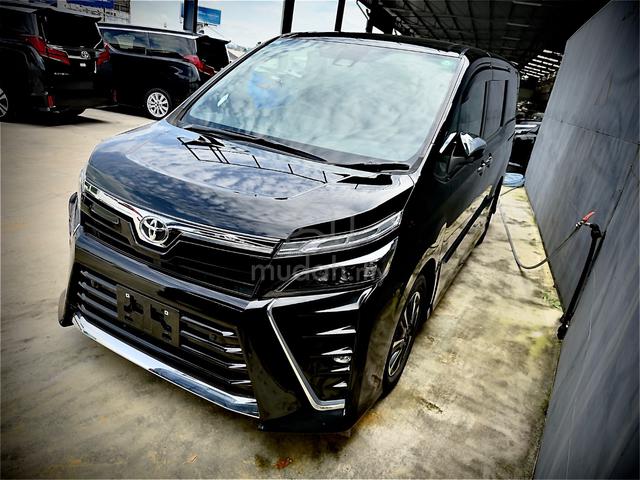 2021 Toyota VOXY 2.0 ZS KIRAMEKI III (A) - 3