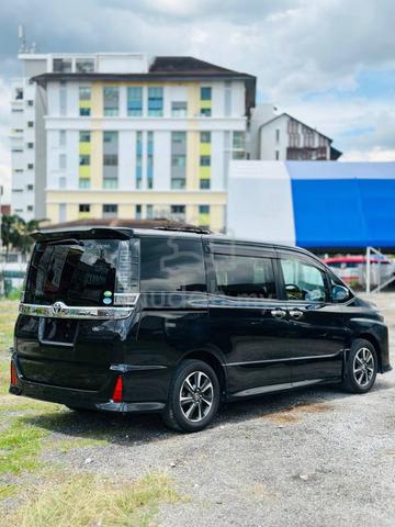 2020 Toyota VOXY 2.0 KIRAMEKI 2(A) ROOFTOP MONITOR - 5