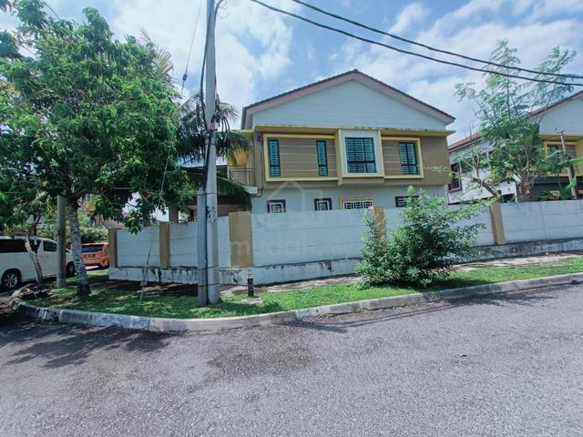 Lakeside View Corner Lot Double Storey Taman Desa Mayang Sari, Nilai 1